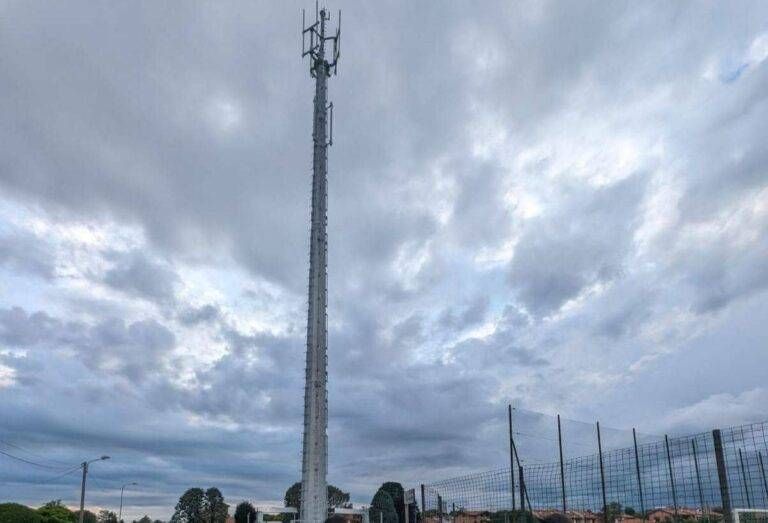 Maxi antenna tra Saronno e Ceriano Laghetto, sentenza clamorosa al Tar antenna telefoni tar saronno ceriano