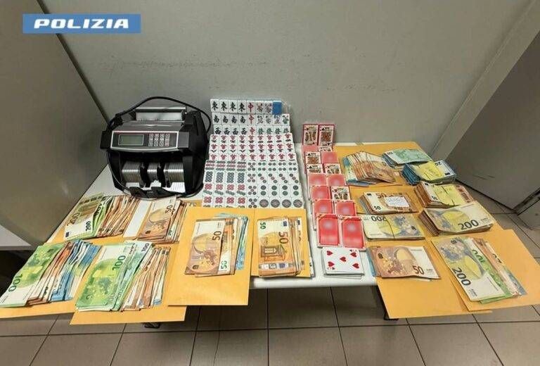 Milano, blitz della Polizia nella villa dell’azzardo: scoperta bisca clandestina – VIDEO Milano bisca clandestina