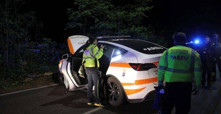 Incidente a Garbagnate, coinvolta un’auto medica: quattro feriti, mobilitazione dei soccorsi incidente auto medica garbagnate