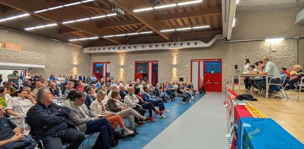 Solaro, corteo e assemblea per Electrolux: compatti per far cambiare idea all’azienda 0506SolElectrolux1 1024x502