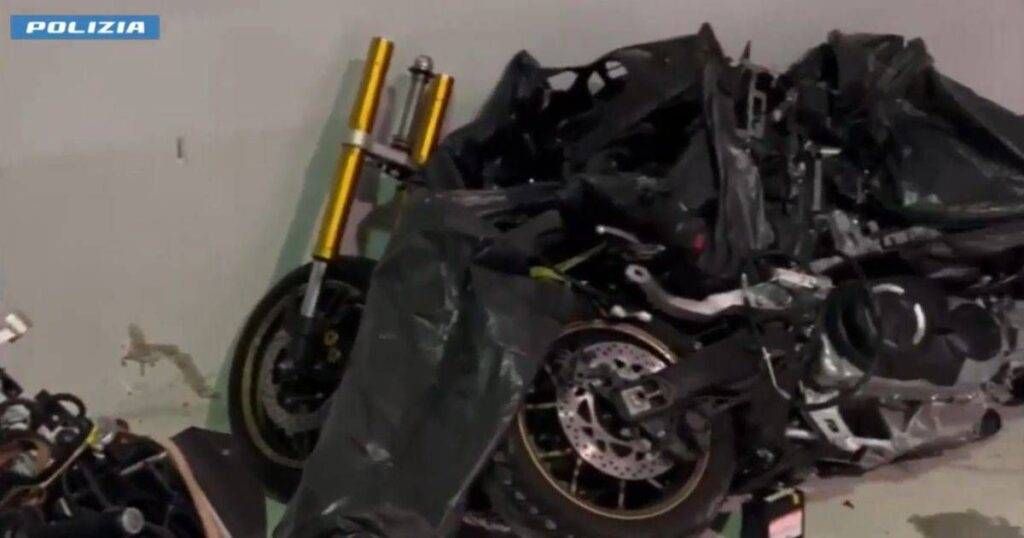 Milano, sgominata banda che rubava moto di lusso: due arresti e 24 mezzi recuperati Milano moto