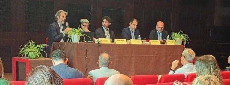 Formalizzata a Paderno la richiesta del Parco regionale di 11 comuni Paderno richiesta Parco regionale