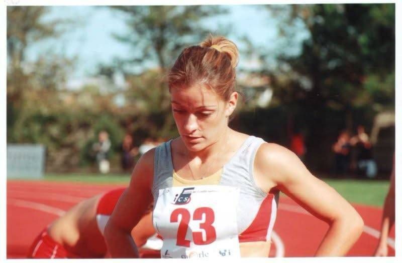 Bollate, morta a soli 45 anni Simona Capano, atleta velocista, indossò la maglia della Nazionale Simona Capano Bollate