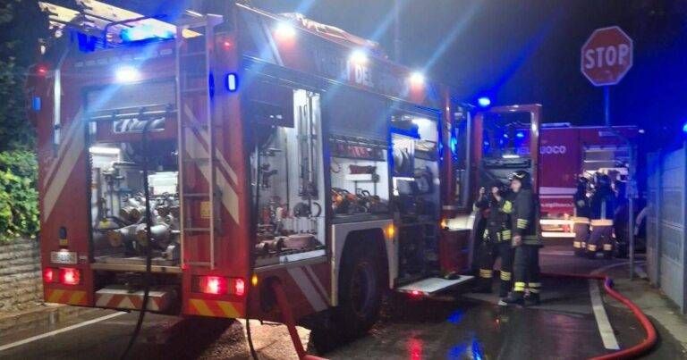 Caronno Pertusella Incendio