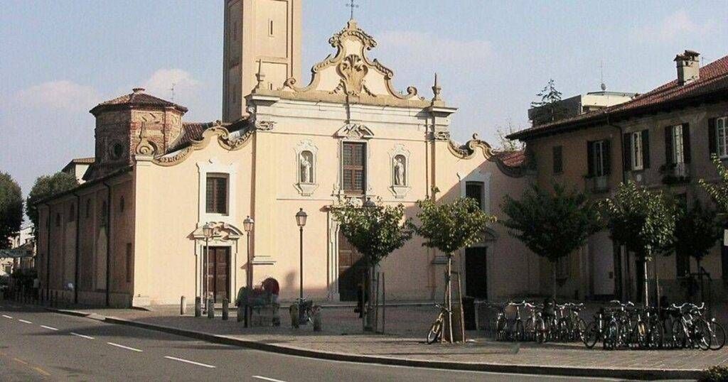 Saronno, traffico in tilt nella giornata di ieri: auto in panne in via Primo Maggio blocca la viabilità Saronno traffico