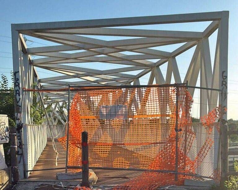 Garbagnate, “Il ponte ciclabile chiuso? Disposti a ripararlo, ma poi basta” Garbagnate ponte ciclabile chiuso