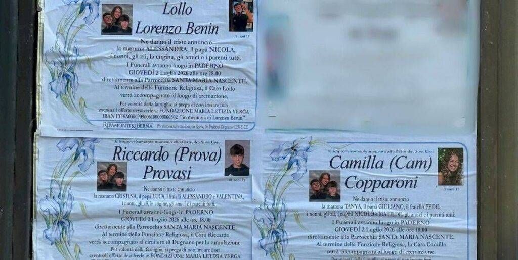 Paderno, l’ultimo saluto a Lollo, Prova e Cami: l’omaggio delle curve Nord e Sud, poi l’ultimo giro a San Siro Paderno Dugnano funerali