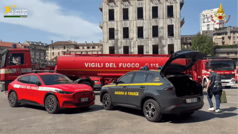 Milano, la Guardia di Finanza consegna 30mila litri di gasolio sequestrato ai Vigili del Fuoco | VIDEO Screenshot 2026 07 18 090458