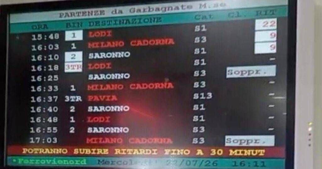 Garbagnate Milanese, guasto a uno scambio: ritardi fino a 30 minuti per i treni che passano da Saronno Garbagnate guasto