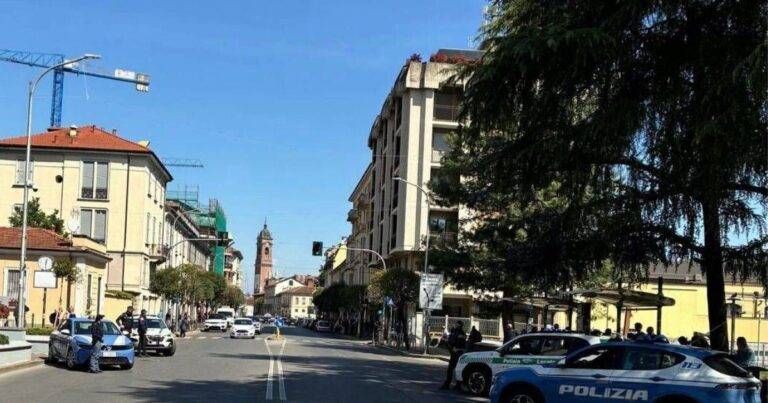 Monza intervento Polizia