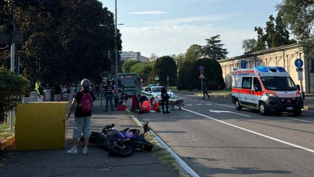 Incidente in moto a Rho, ventenne gravissimo WhatsApp Image 2026 09 07 at 20.07.17 1 1024x579