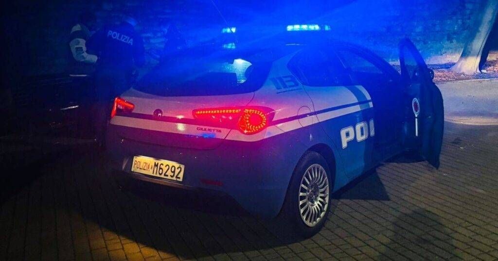 Como, furto in un’auto all’alba: arrestati due giovani Como furto auto
