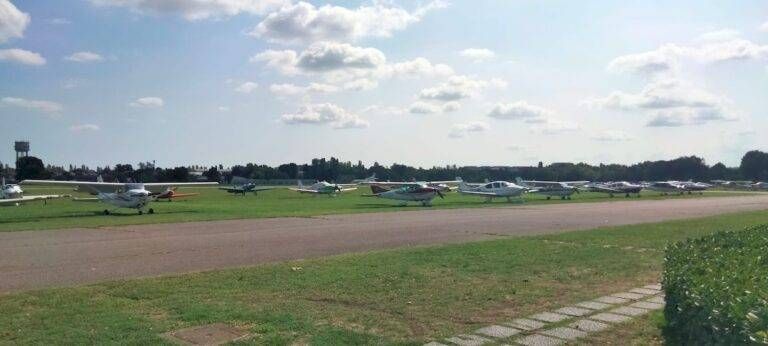 Aeroporto di Bresso. no allo sviluppo commerciale dello scalo, deve restare com’è Bresso aeroporto