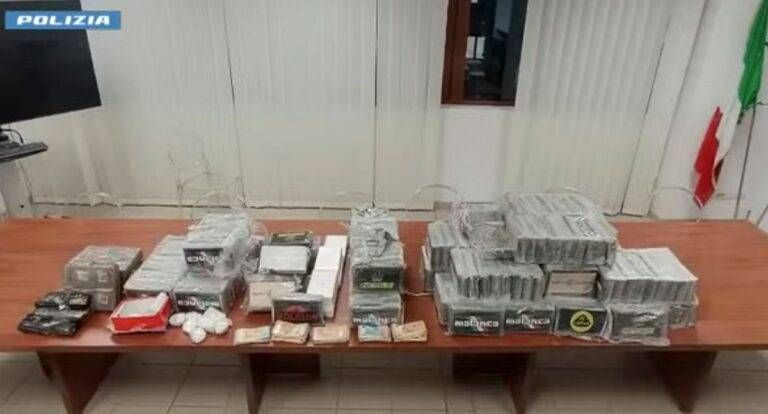 Da Bologna a Cesano Maderno, blitz della Polizia scopre 250 kg di cocaina, 3 marocchini arrestati droga bologna cesano
