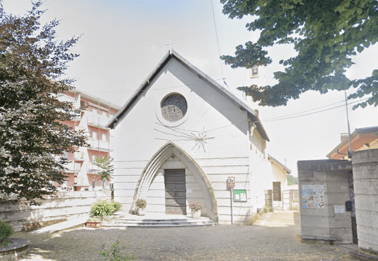 A Caronno mancano preti, solo una messa a Bariola chiesa san giuseppe
