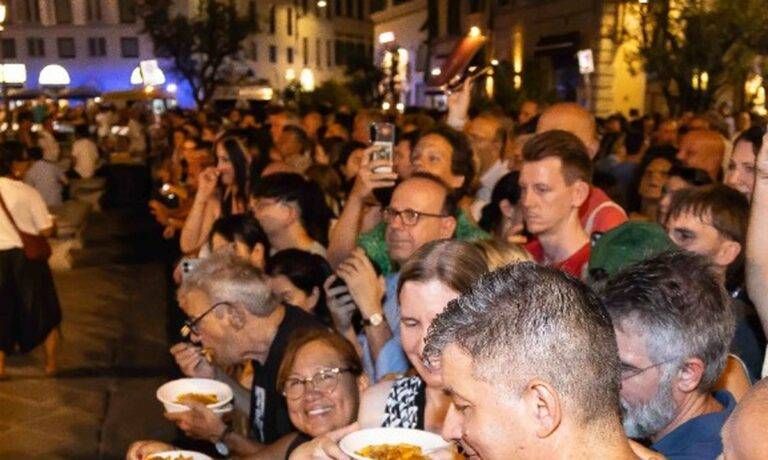 Salamelle e depressione (le difficoltà per organizzare feste in strada) feste piazza salamelle depressione