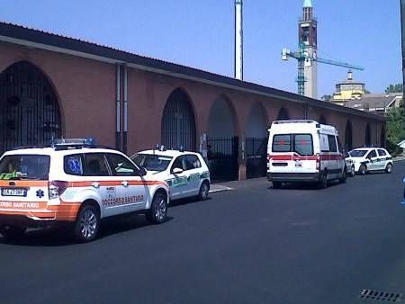 Vuole impiccarsi al cimitero Paderno, salvato in extremis cimitero paderno