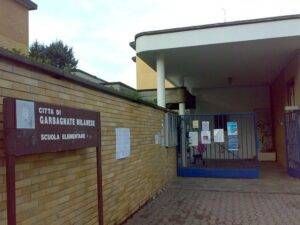 scuola via varese2