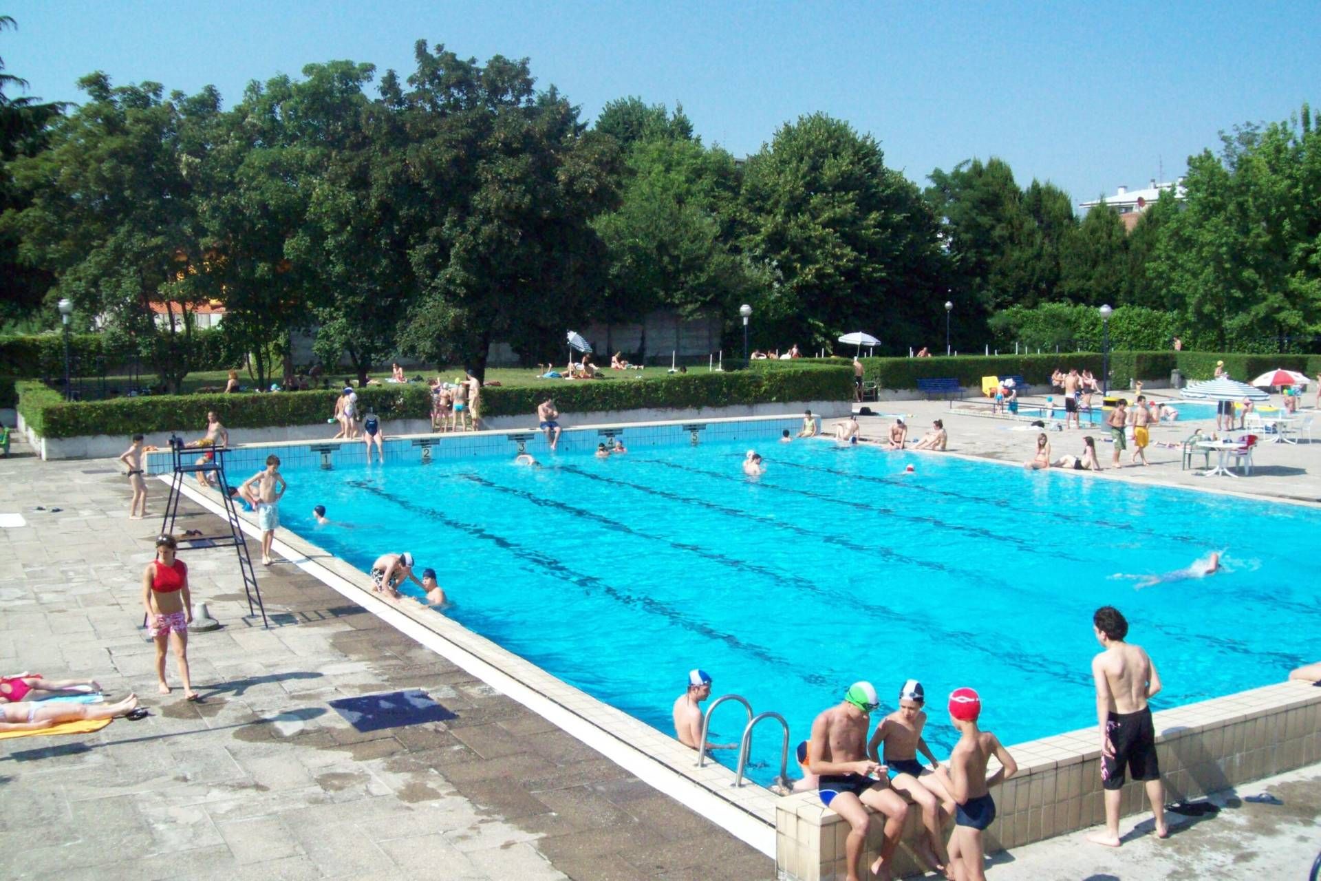 Garbagnate, a fine mese chiude la piscina piscina 183 scaled