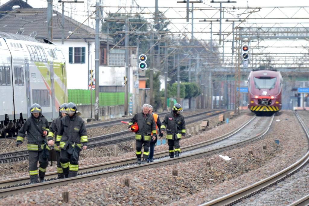 Cesate, tragedia tra i binari Treni rallentati per Saronno caronno 4 1024x683
