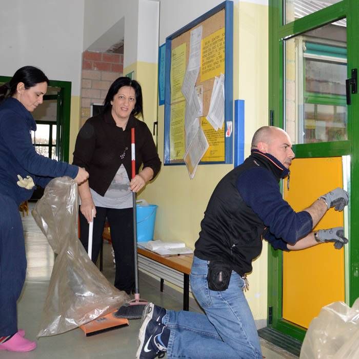 Ladri all’asilo, tetto rotto Paderno, bimbi a casa asilo furto