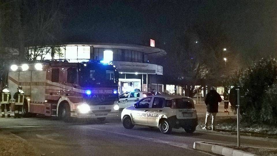 Falso allarme alla Rotonda, scoppia la psicosi terrorismo: la valigetta era stata dimenticata da un monzese TUTTE LE FOTO RotondaSaronno1