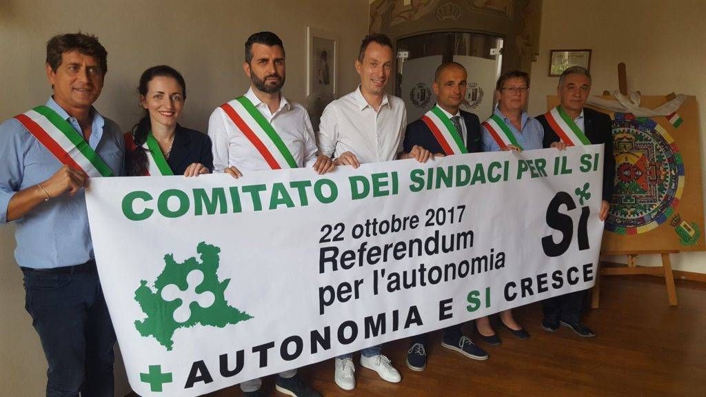 Referendum sull’autonomia, nasce il comitato di sindaci: c’è anche Senago sindaci referendum 1024x576