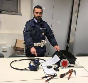 F9729F1E 481C 4AD4 A93C 547760EA3048 300x283