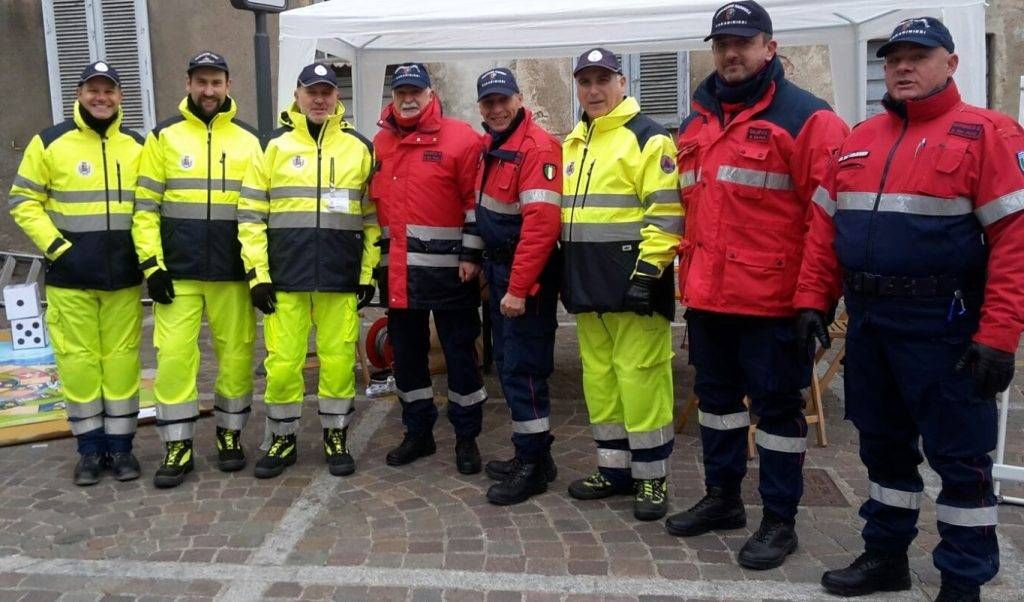 Gli ex carabinieri vigilano su Caronno Pertusella associazione carabinieri 1024x602