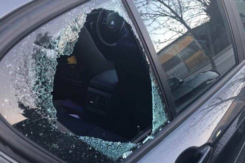 Auto nel mirino dei ladri, ad Arese non c’è pace auto arese 1024x683