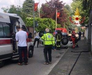 FE42268F 932D 4AED 882C 250DA258E544 300x245