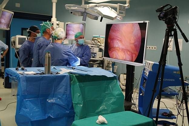 Doppio tumore rimosso in laparoscopia intervento eccezionale all’ospedale di Desio ospedale desio