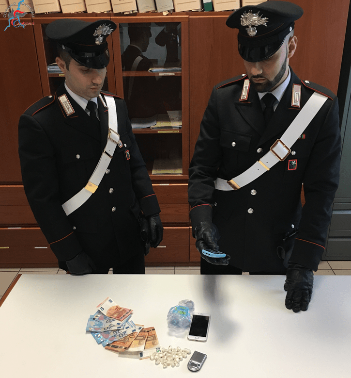 Spaccio: arrestato marocchino a Cabiate b