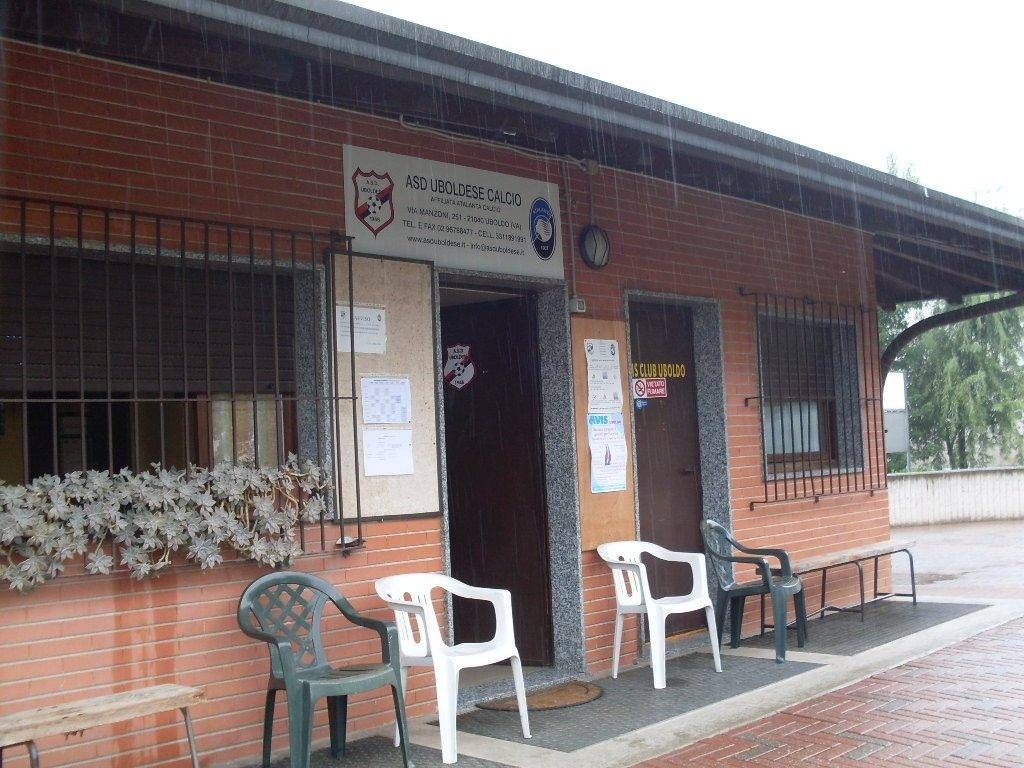 tennis club DEVI TAGLIARE LA FOTO LA PORTA E QUELLA DI DI DESTRA A SINISTRA E LUBOLDESE 1024x768