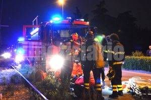 anziano paderno 300x199