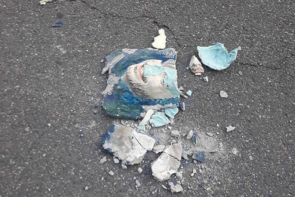 Bollate, vandalismi e danni: le facce anti-bulli distrutte… dai vandali bollate vandalismi 1024x683