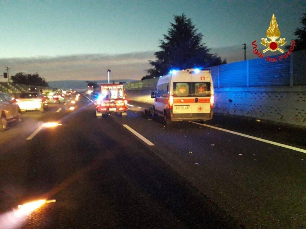 incidente autostrada notte