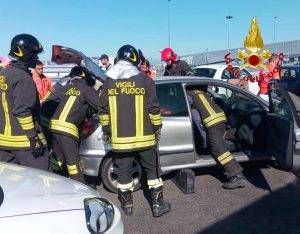 incidente vigili del fuoco 