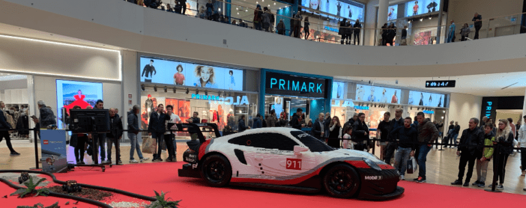 Supermercati aperti e chiusi a Natale e Santo Stefano: da Il Centro a Carrefour ed Esselunga centro arese lego e1671785418345 768x305