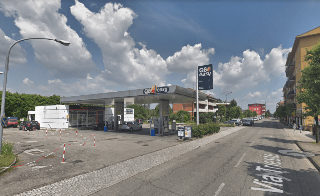 Solaro distributore bancomat