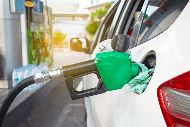 Decreto benzina in vigore da oggi: -25 centesimi al distributore Sciopero dei benzinai