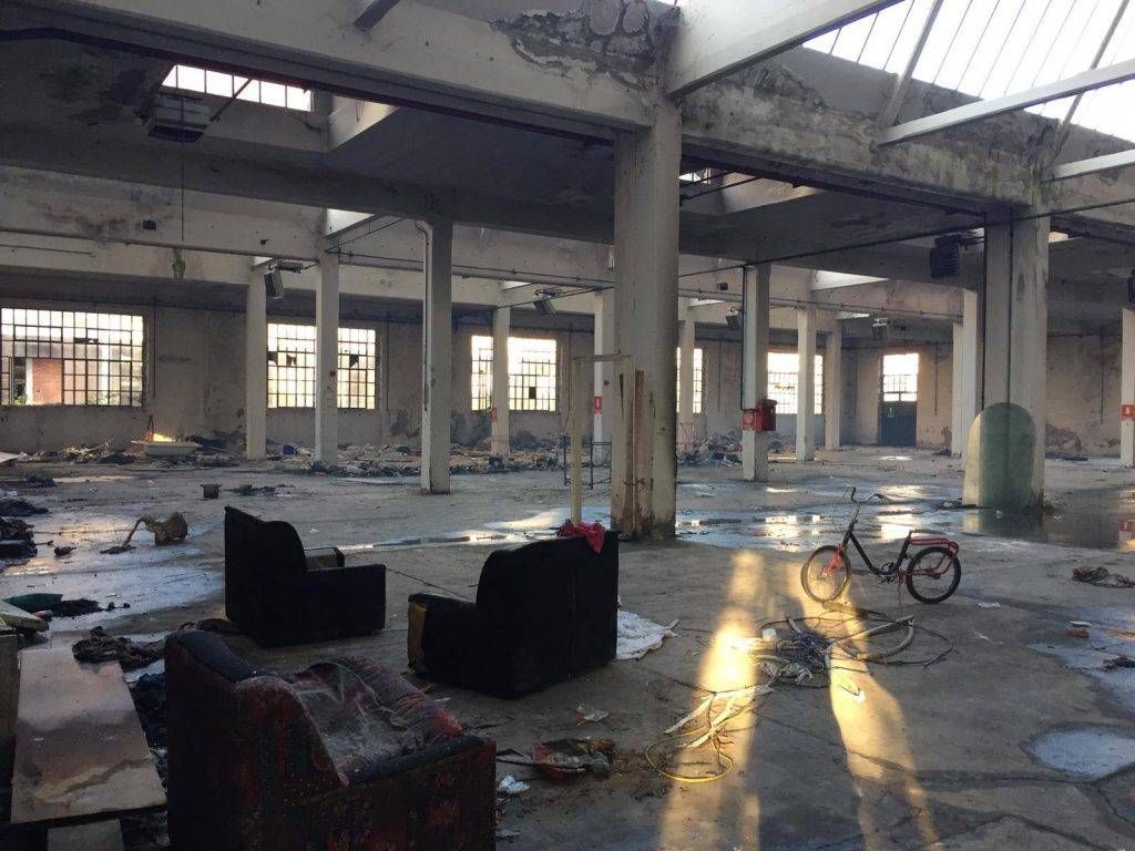 Varedo, massaggi hot e sesso su internet. Poi la escort li derubava in stazione snia varedo 1 1024x768