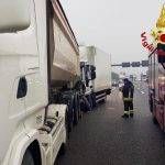 incidente vigili del fuoco Saronno