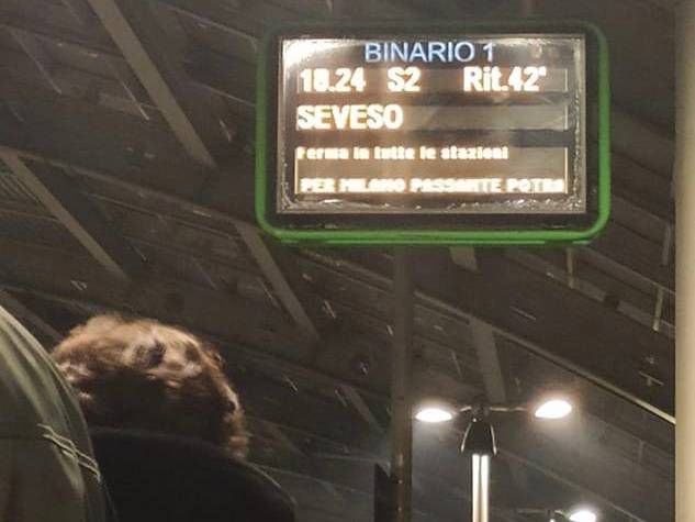 Trenord, troppi treni in ritardo: arriva il bonus sugli abbonamenti per due linee 539E026E 6489 4C61 AF28 6604C5652BCF