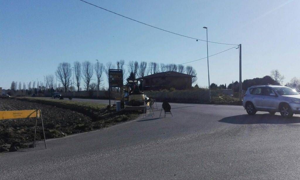 Stop incidenti tra Senago e Bollate: spunta il semaforo in attesa della rotonda Senago Bollate rotonda