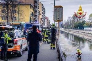 vigili del fuoco naviglio