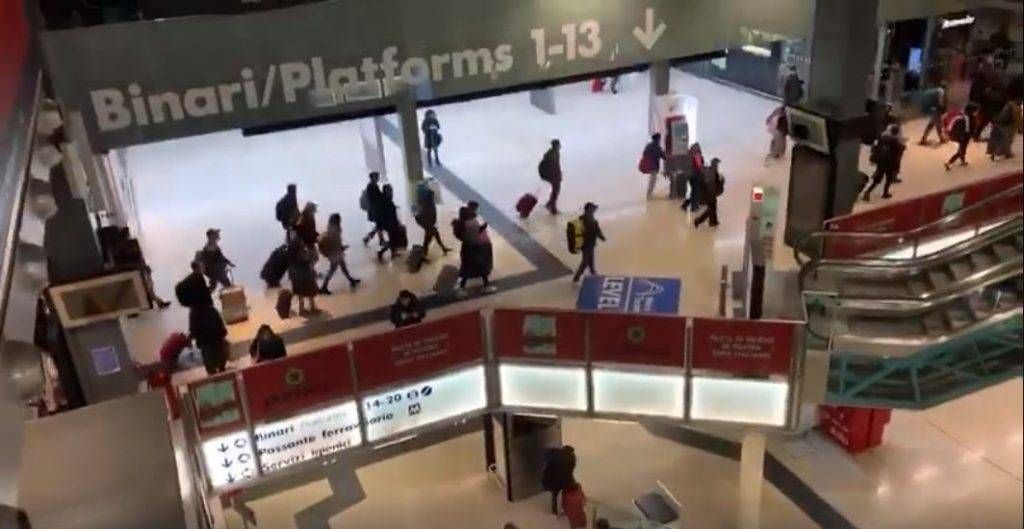 Coronavirus, Lombardia zona rossa: vietato lasciare le città, la fuga da Milano fuga milano 1024x529