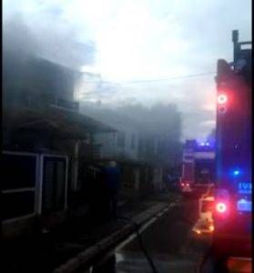 solaro incendio villetta 