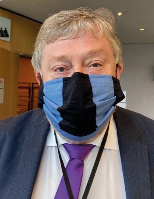 Da Bollate al Parlamento europeo: ecco le mascherine con i colori dell’Inter di Tina Bollate mascherine parlamento europeo