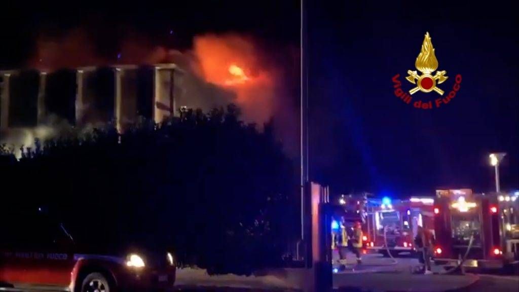 settimo milanese incendio